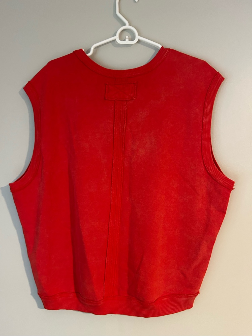 NWT Free People We The Free Red V-Neck Sweatshirt Vest Pullover Size M - Picture 3 of 5